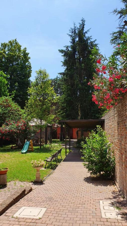 Beatrixhome Oasi Verde In Citta Феррара Экстерьер фото